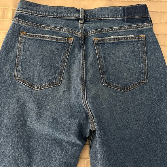 NWT- Abercrombie and Fitch mid rise 90s straight curve love jeans — size 12L - Picture 4 of 7